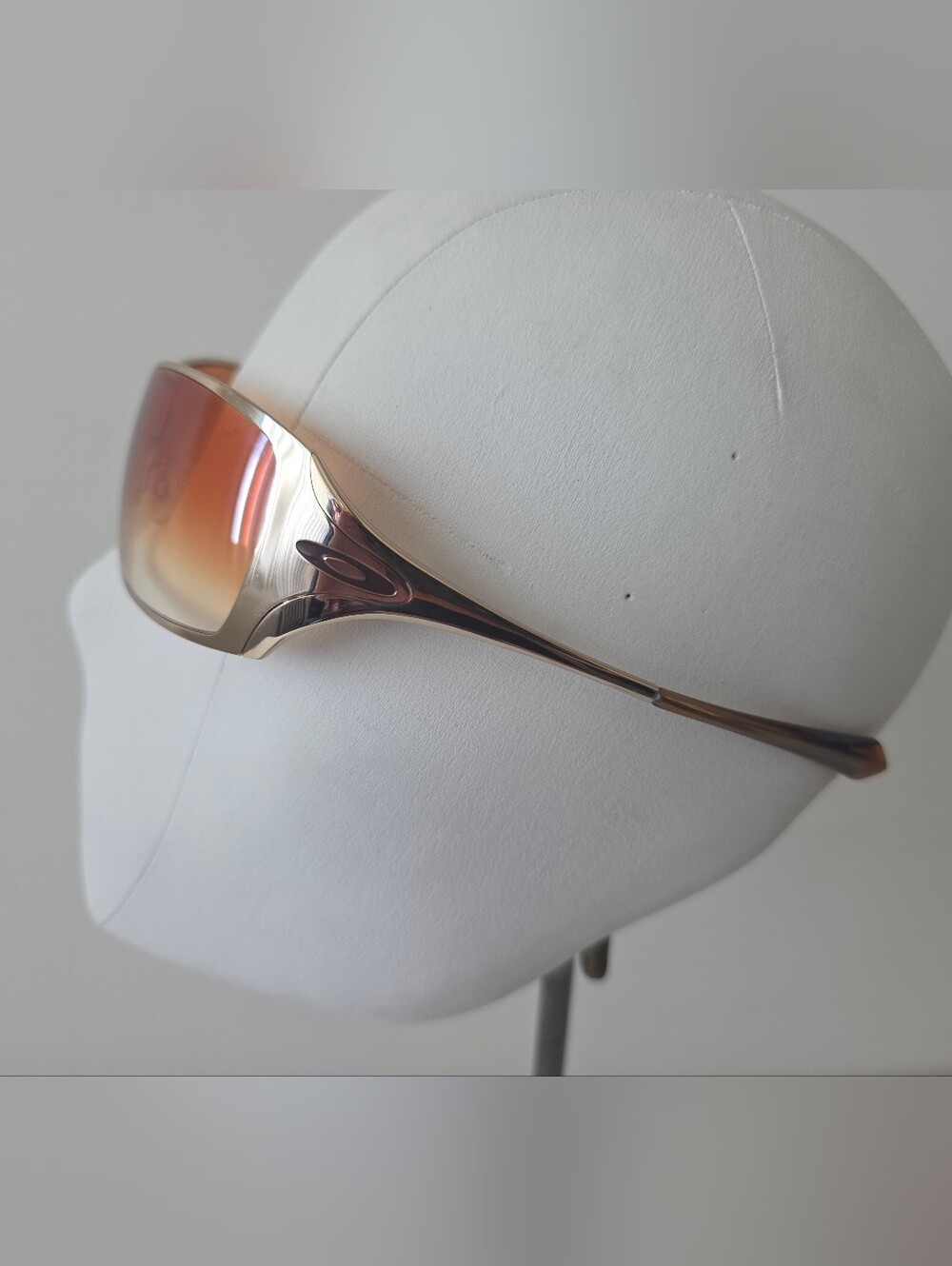 Vintage Oakley Dart Sunglasses Y2K 2000's Womans - Picture 3 of 7